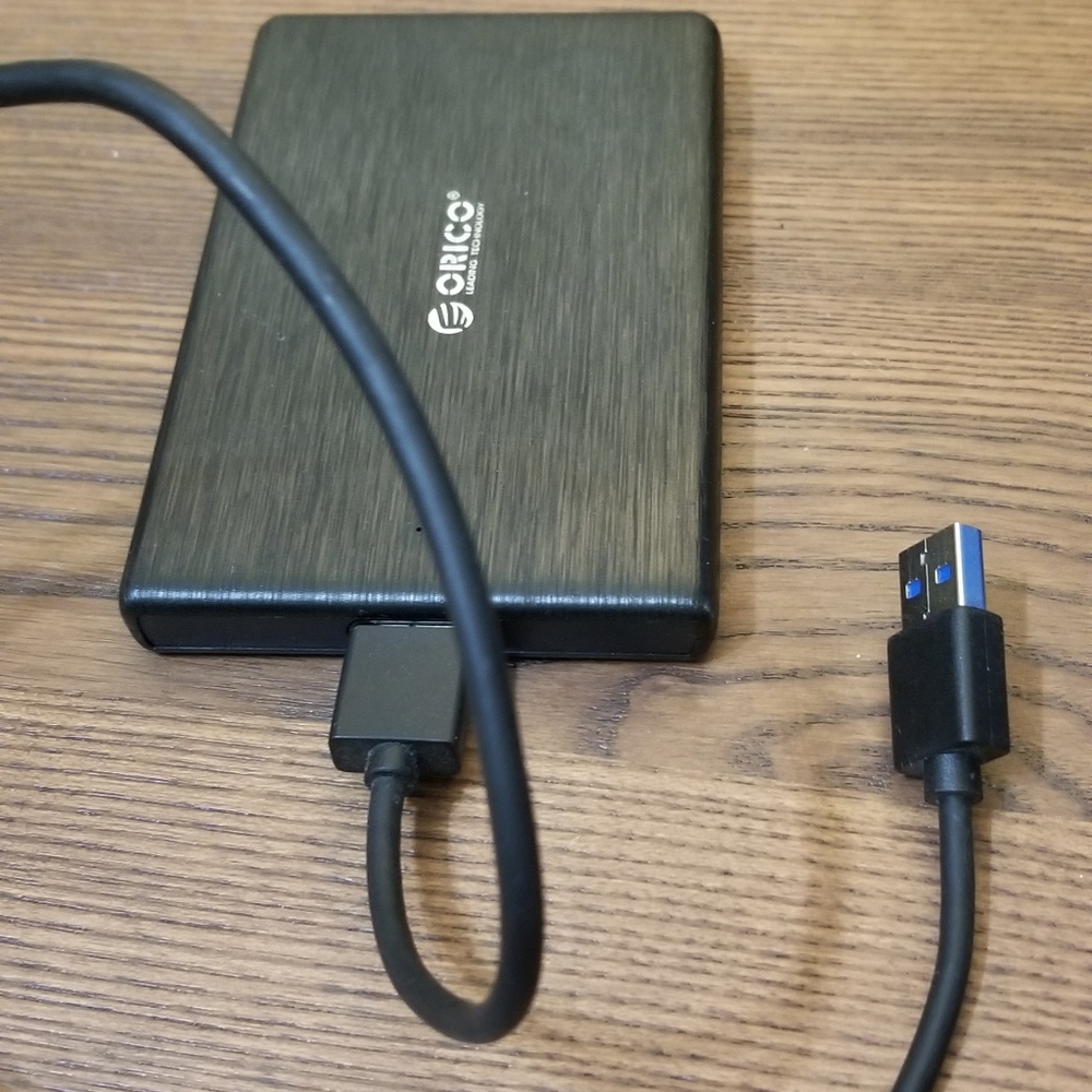 2.5 Hard Drive enclosure for SSD.